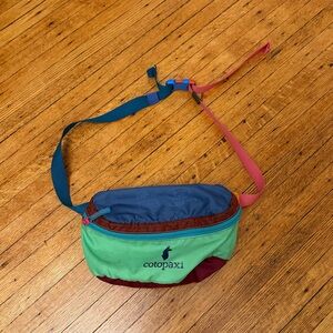 Cotopaxi Bataan Del Dia Hip Pack - Multi-Colored